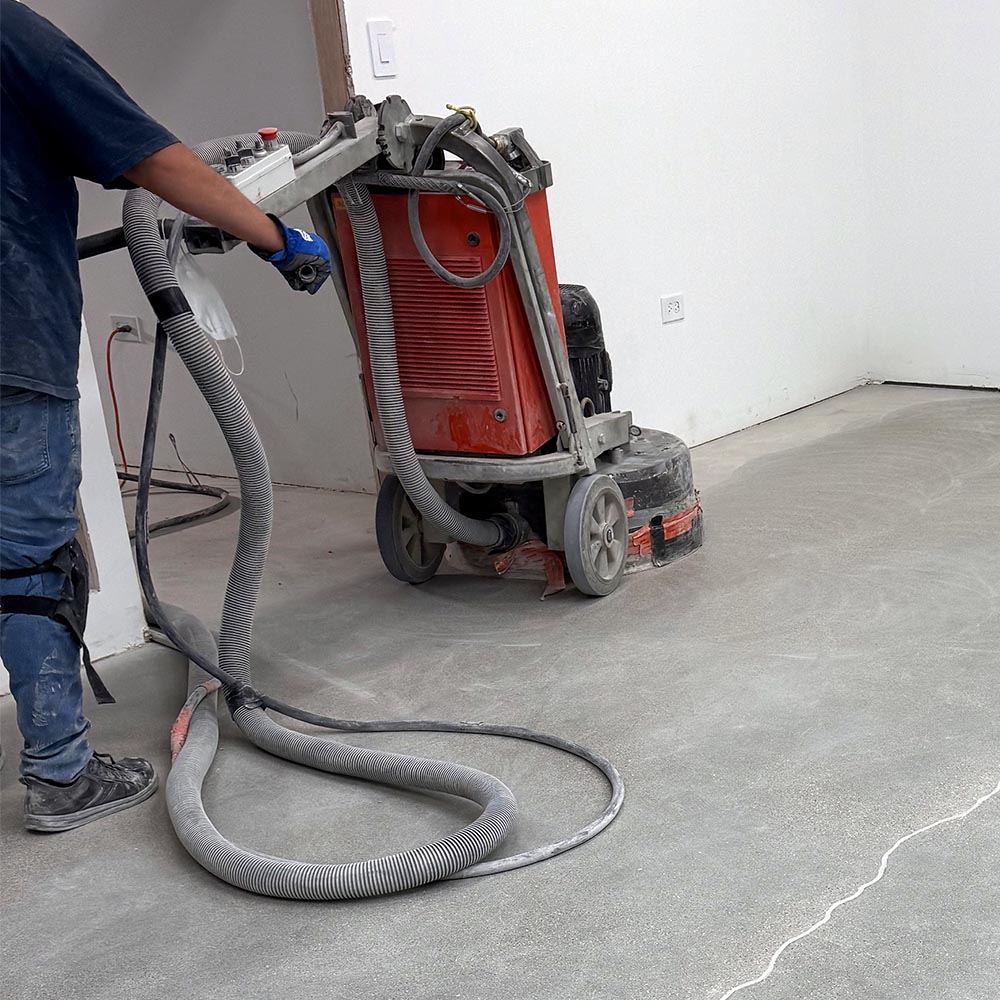 Diamond grinding the slab